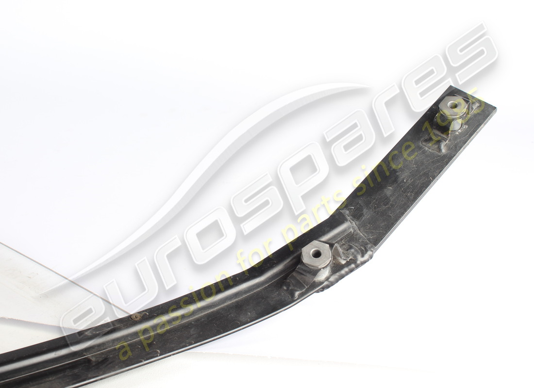 damaged ferrari complete rh window frame with. part number 83717900 (5)