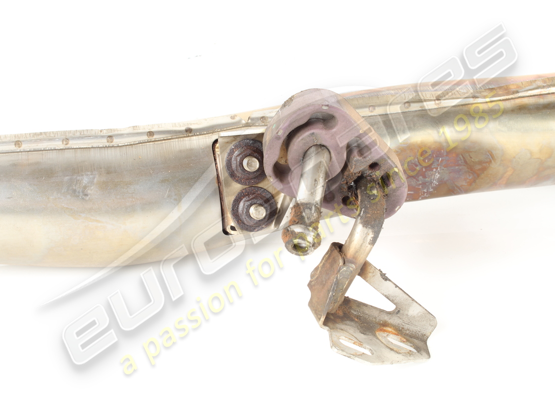 used ferrari lh rear extension. part number 300459 (3)