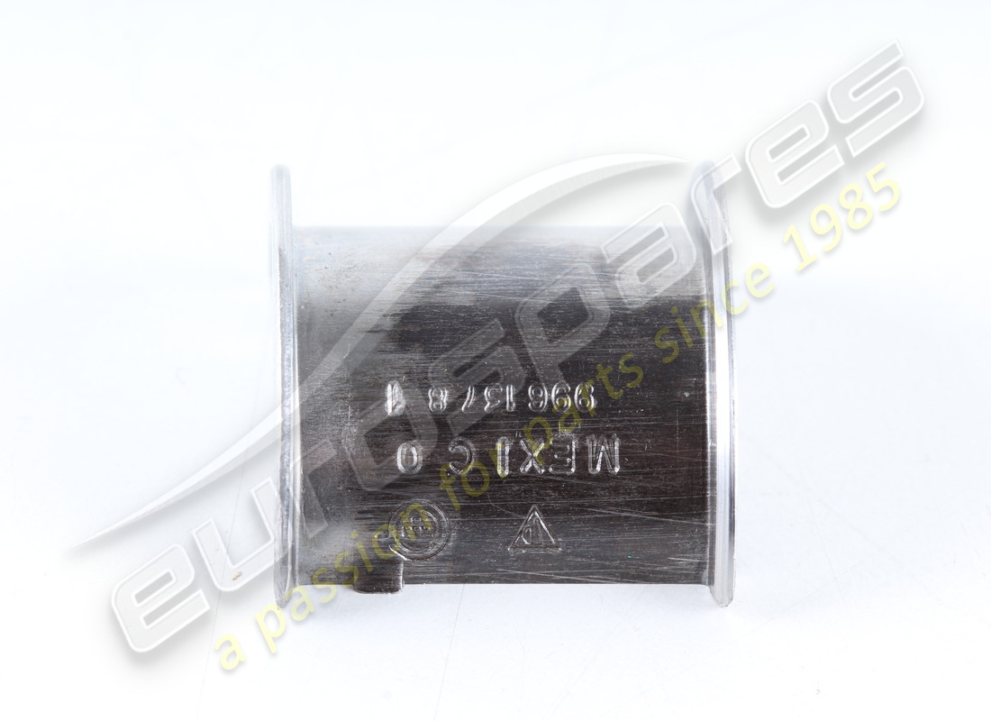 new porsche mounting. part number 99610113781 (3)