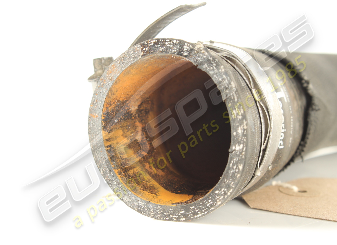 USED FERRARI WATER HOSE FROM ENGINE TO VA. PART NUMBER 271689 (3) used ferrari water hose from engine to va. part number 271689 (3)