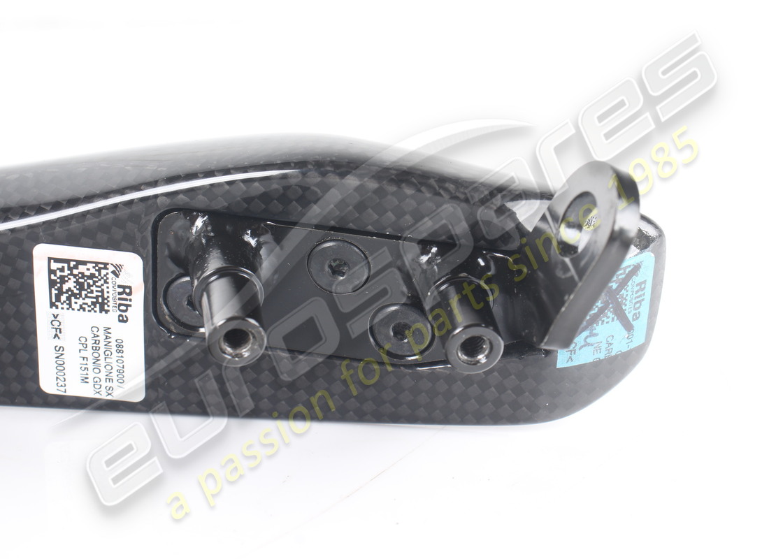 USED FERRARI COMPLETE LH GRAB HANDLE. PART NUMBER 88107900 (5) used ferrari complete lh grab handle. part number 88107900 (5)