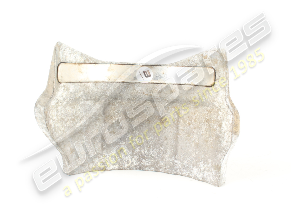 used lamborghini shield. part number 4m0407719g (2)