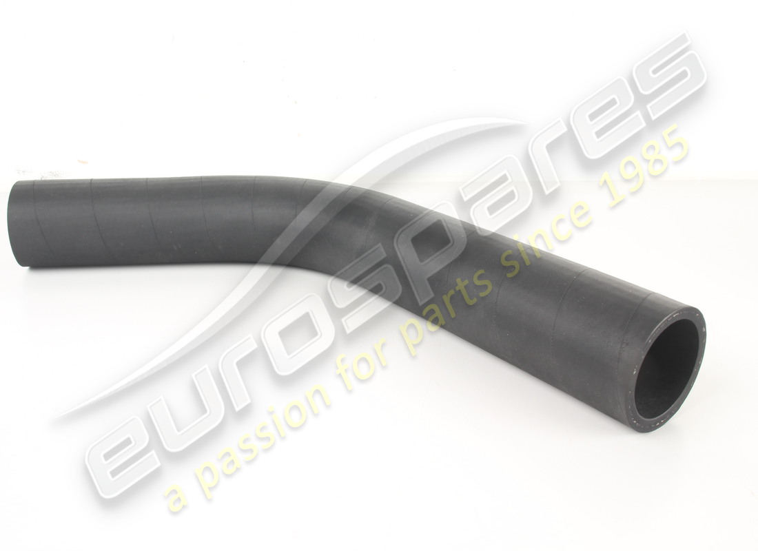 new aston martin hose, radiator bottom to bypass pipe. part number 1r12320016ae (1)
