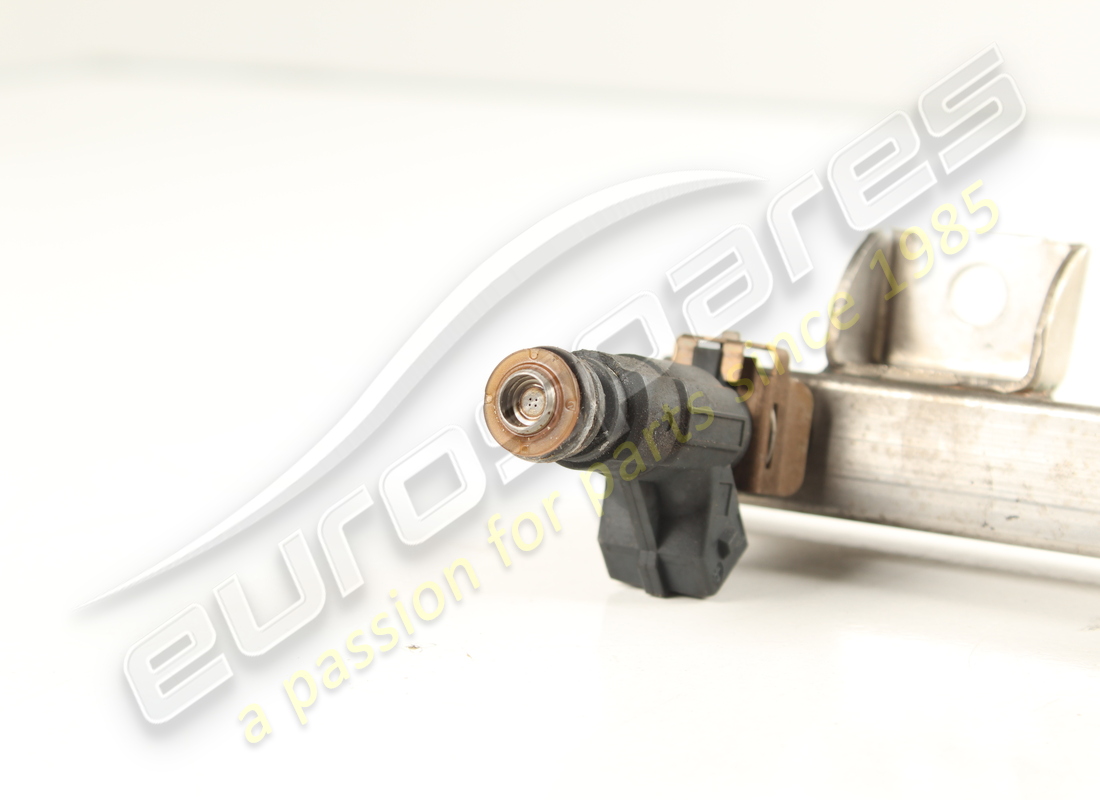 used maserati fuel pipe with injectors. part number 212696 (6)