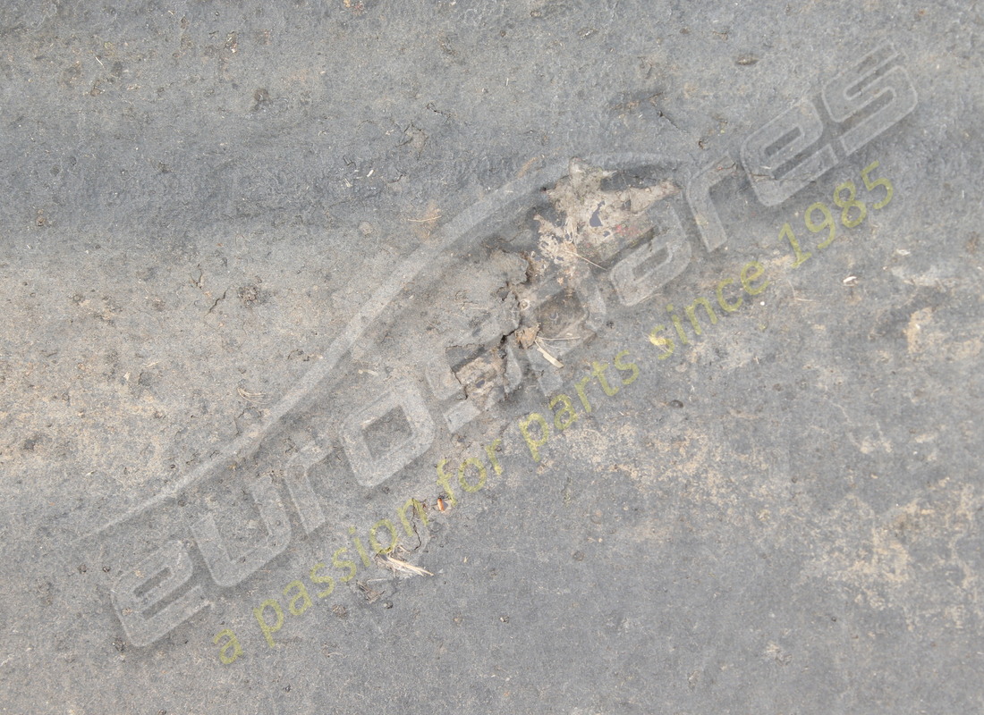 used ferrari rh rear wheel arch. part number 60091303 (2)