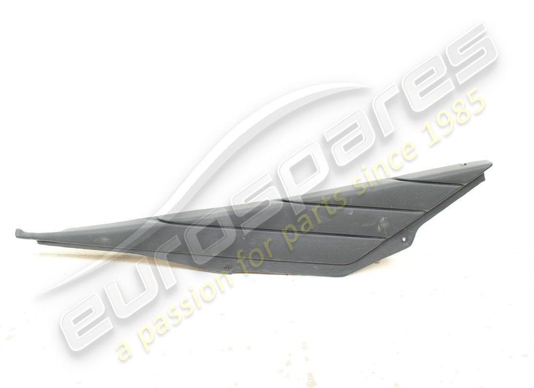 USED Ferrari TRIM OF RH DOOR UPPER PANEL . PART NUMBER 621539.. (1)