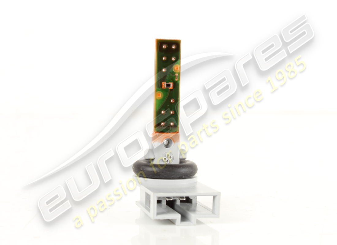 USED LAMBORGHINI TEMPERATURE SENSORLUFTKANAL KURZ. PART NUMBER 3D0907543A (2) used lamborghini temperature sensorluftkanal kurz. part number 3d0907543a (2)