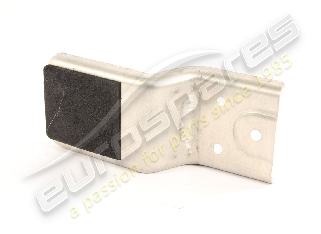 used ferrari rh upper retainer. part number 753100 (2)