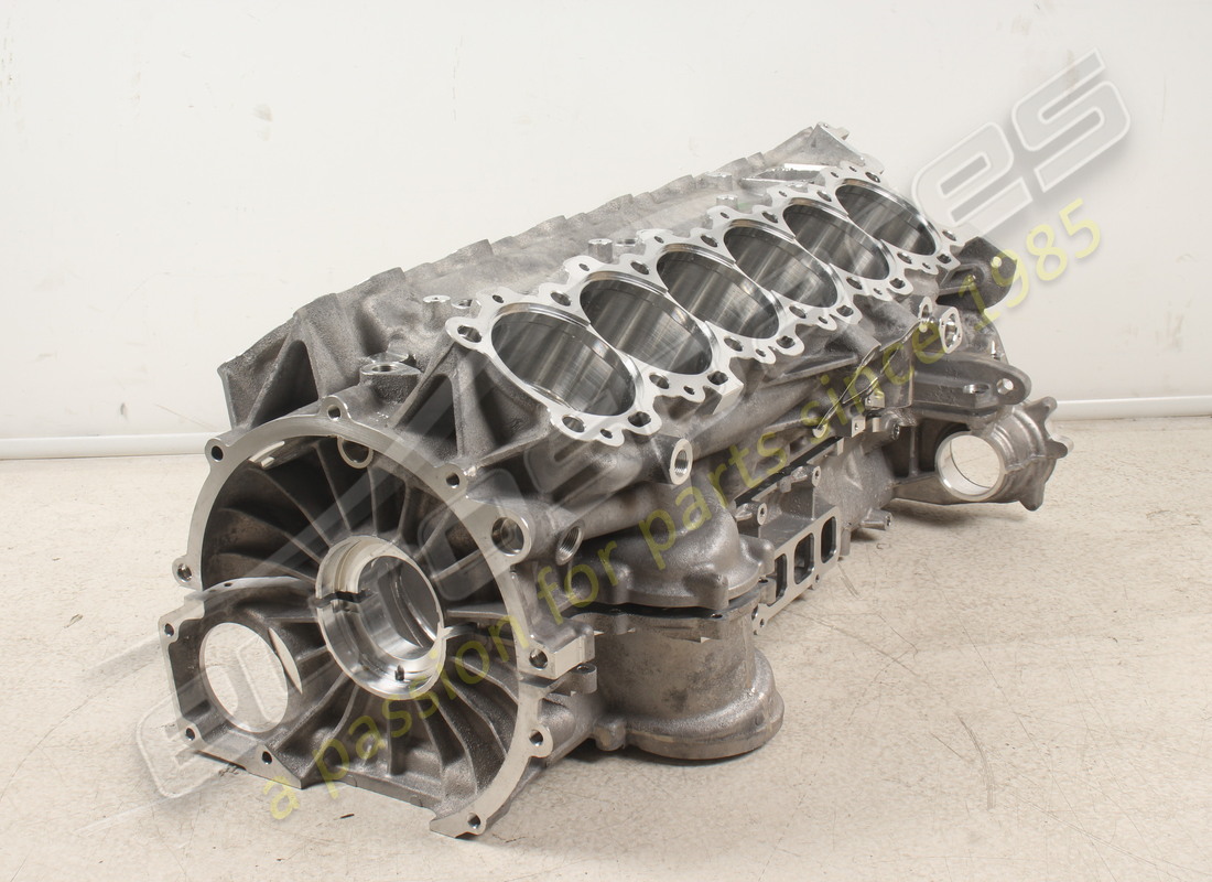 new ferrari crankcase-lower crankcase sh. part number 326982 (1)