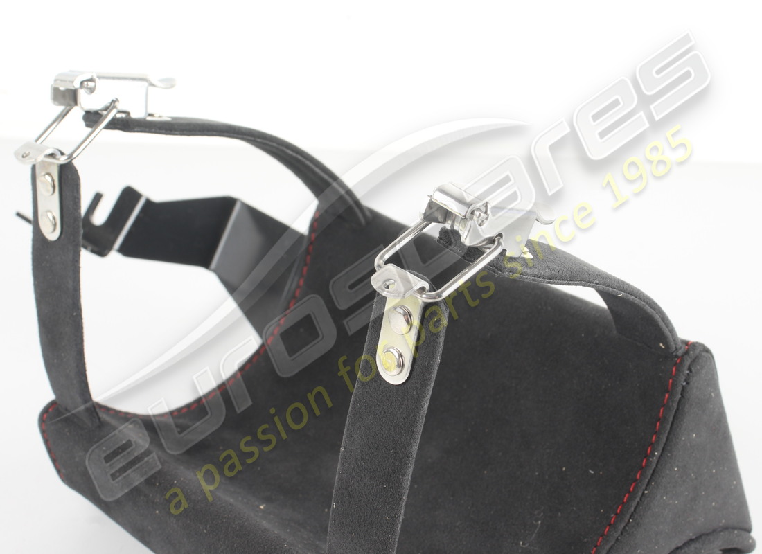 new ferrari complete trimmed bracket. part number 84744500 (3)