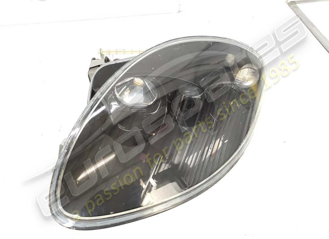 USED Ferrari LH HEADLIGHT ''BLACK'' . PART NUMBER 72001471 (1)