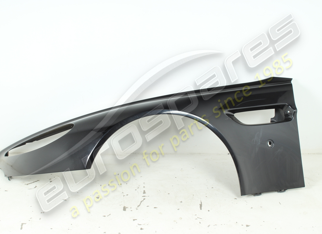 used aston martin panel assembly, front fender, lh part number 6g3316006al (2)
