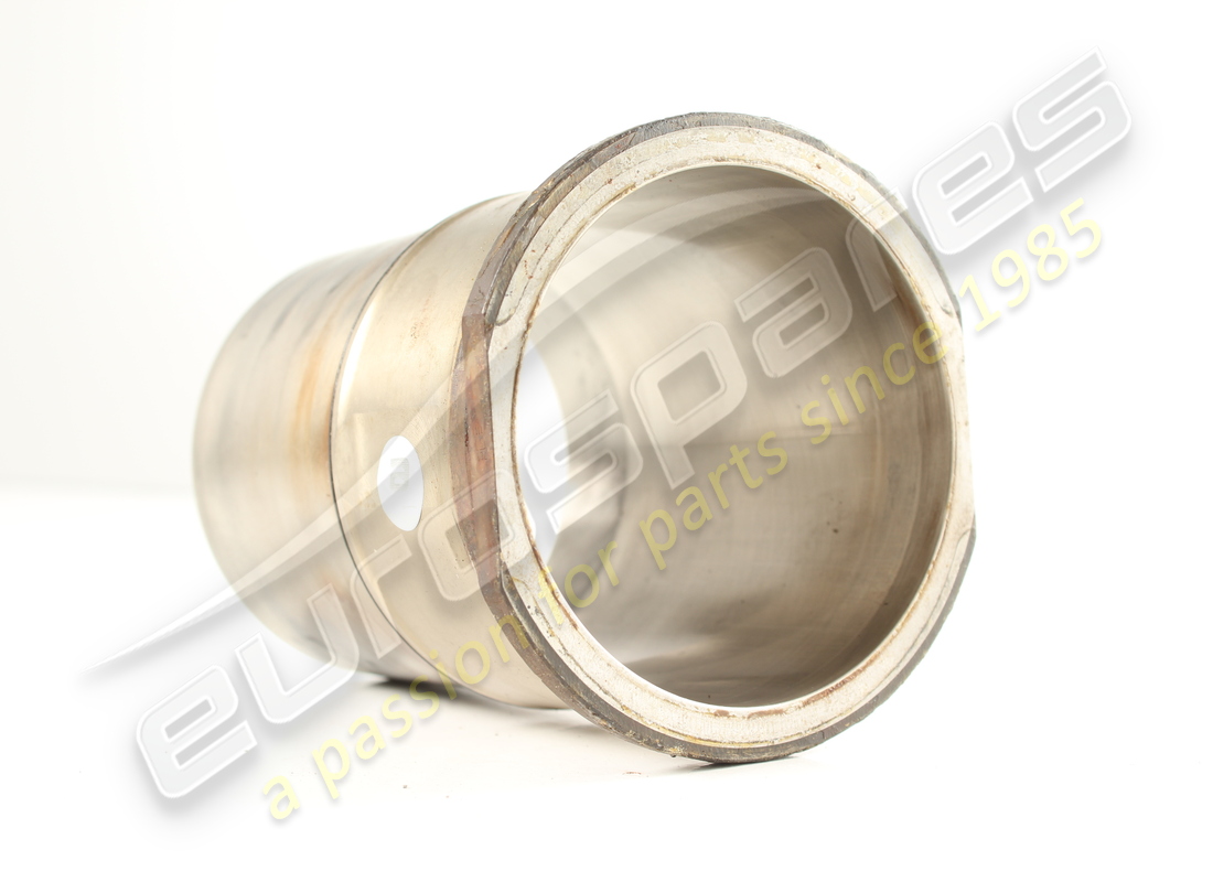 USED Ferrari CYLINDER LINER . PART NUMBER 136875 (1)