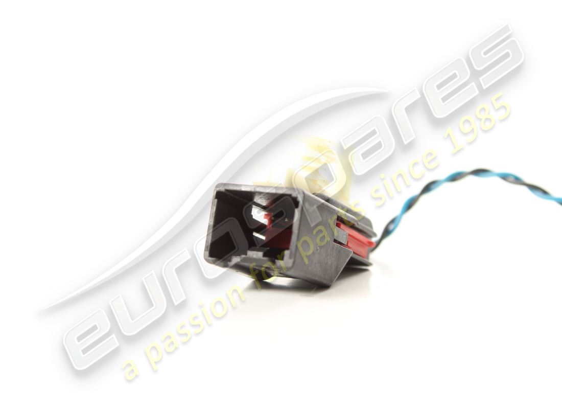 used aston martin switch, tailgate release. part number 6g3332a50ba (2)