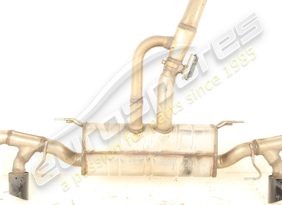 used maserati rear exhaust pipe. part number 670177008 (3)