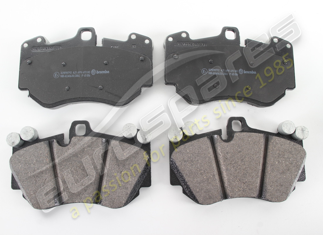 new eurospares set of brake pads. part number 95535193954 (1)