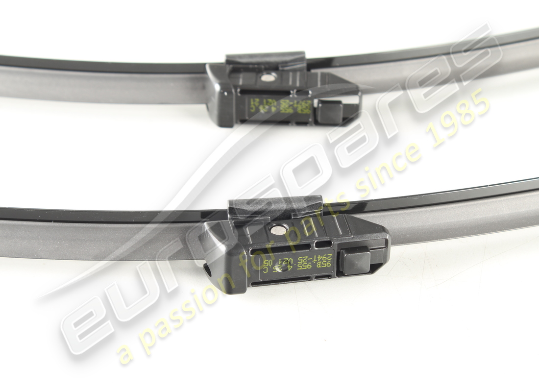 NEW PORSCHE 1 SET: WIPER BLADES. PART NUMBER 95B998002A (3) new porsche 1 set: wiper blades. part number 95b998002a (3)