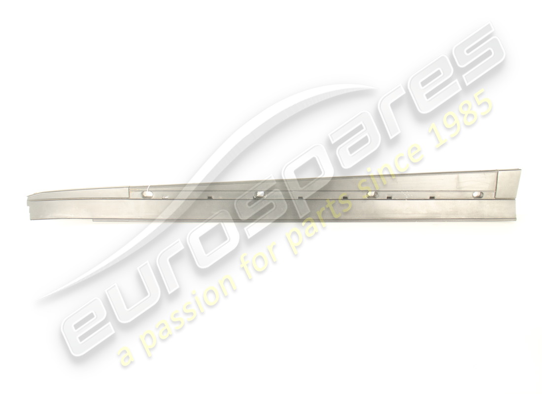 DAMAGED Ferrari RH KICK PLATE . PART NUMBER 64552200 (1)