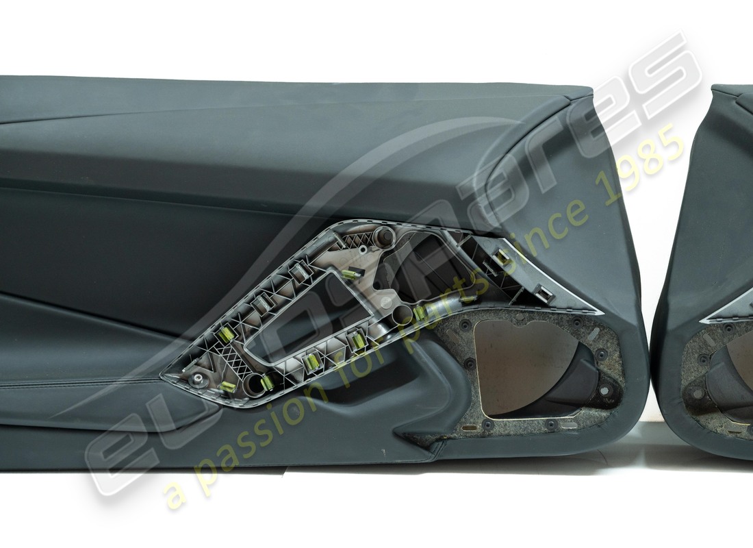 used lamborghini door panels lhd part number eap1726464 (3)