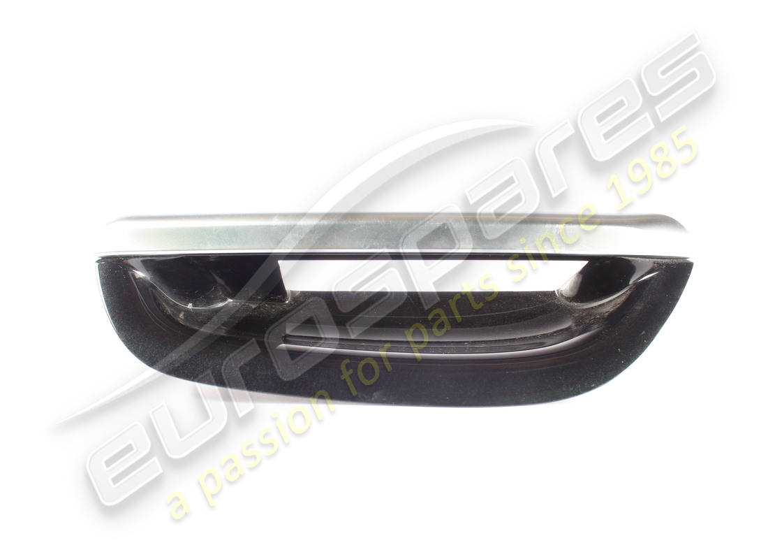 used maserati rh external door handle. part number 670200443 (1)