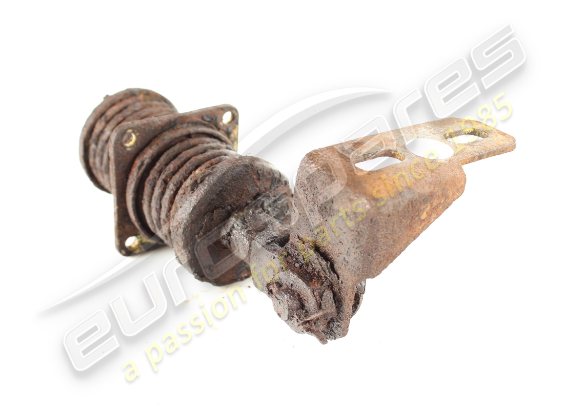 used ferrari exhaust mount. part number 106052 (6)