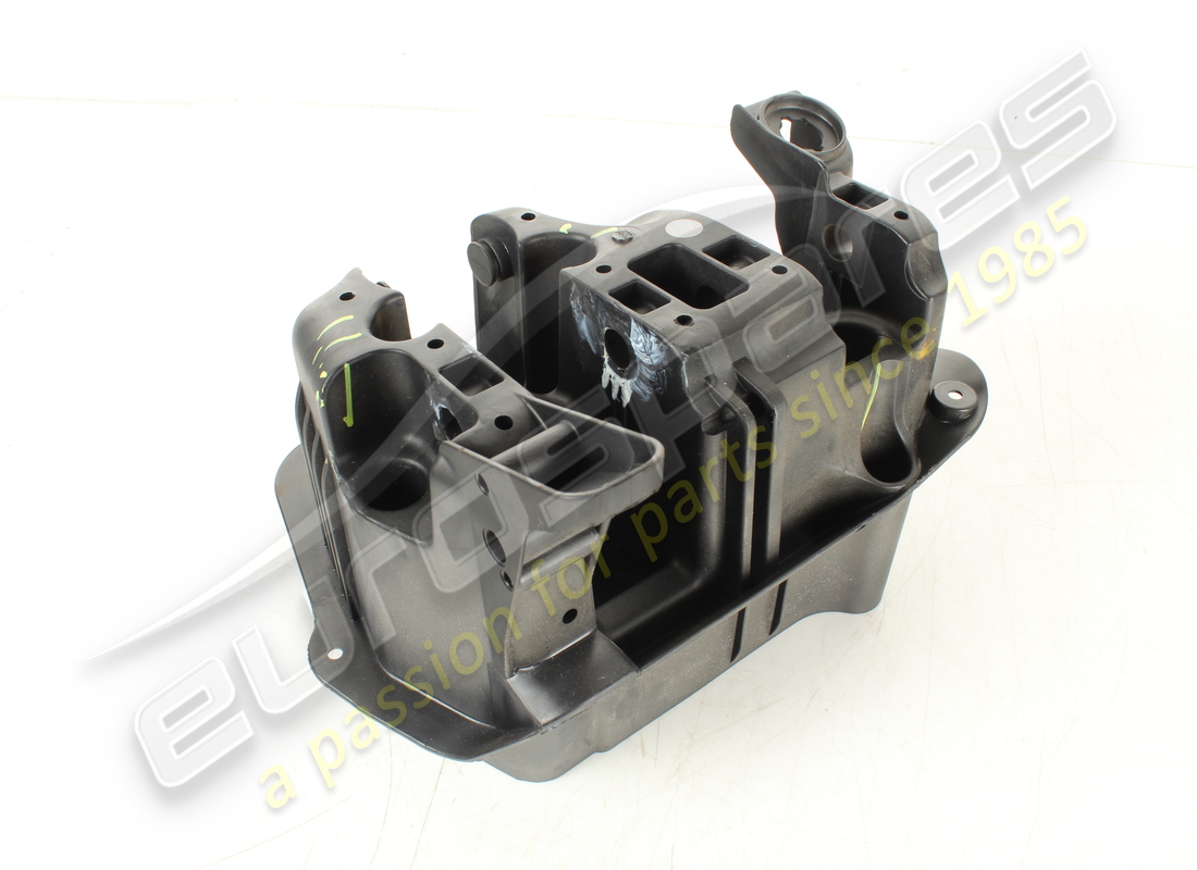 used maserati pedal board support. part number 204192 (2)