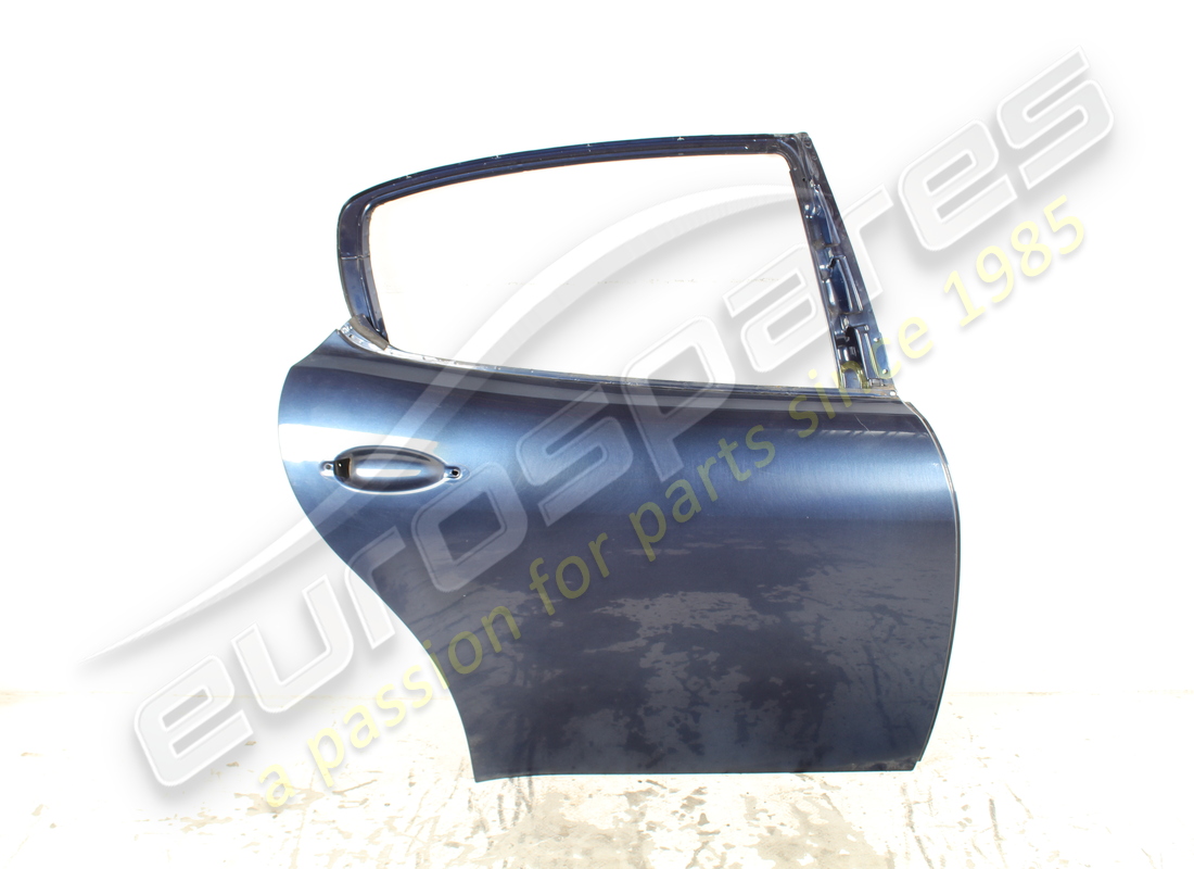 used maserati complete rh rear door part number 67062200