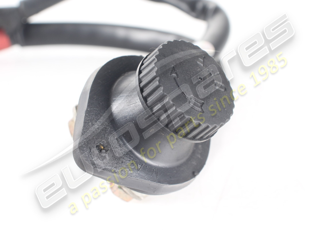 used maserati battery master switch. part number 383000322 (6)