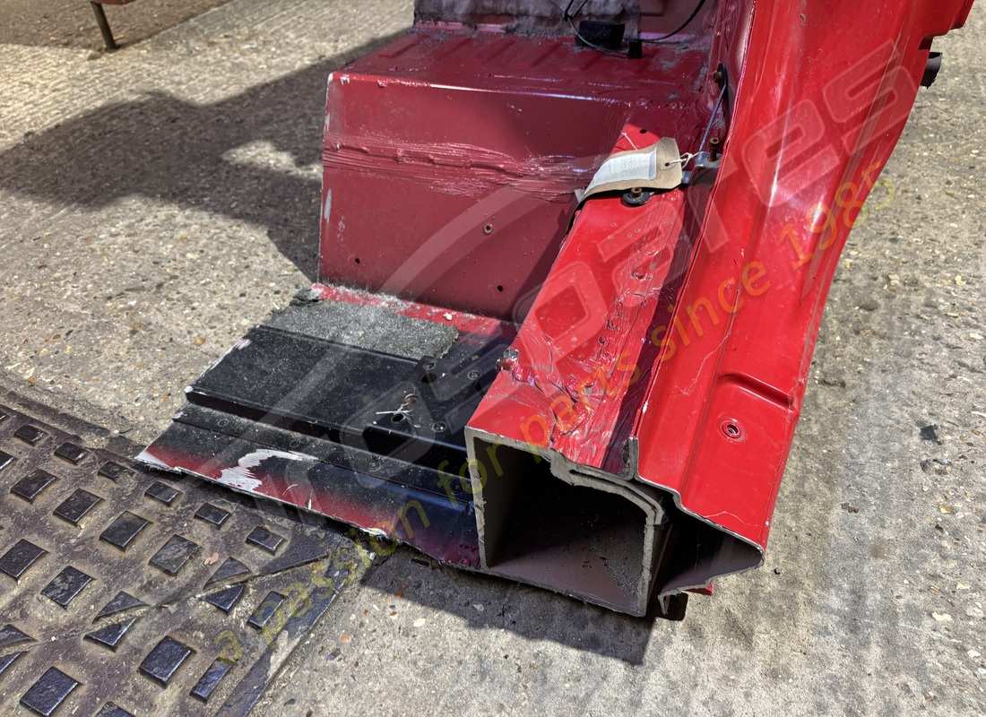 used ferrari lh flank. part number 83816011 (4)