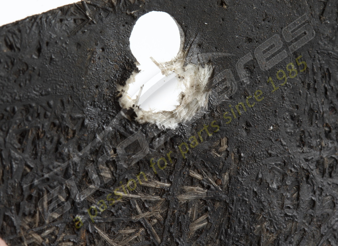 damaged ferrari rh wheelhouse door. part number 65915200 (11)