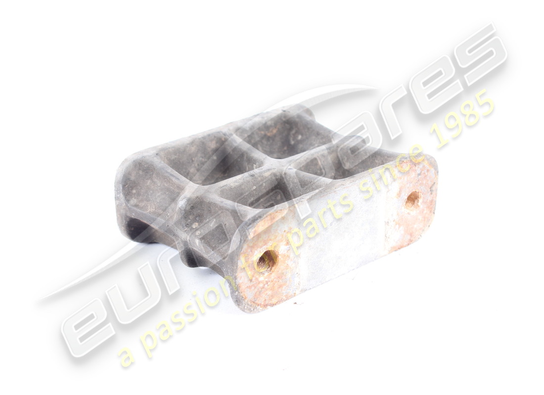 used ferrari spacer block. part number 158048 (1)