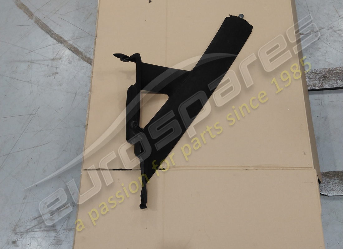 used lamborghini trim panel,pillar a1. part number 476867233e (1)