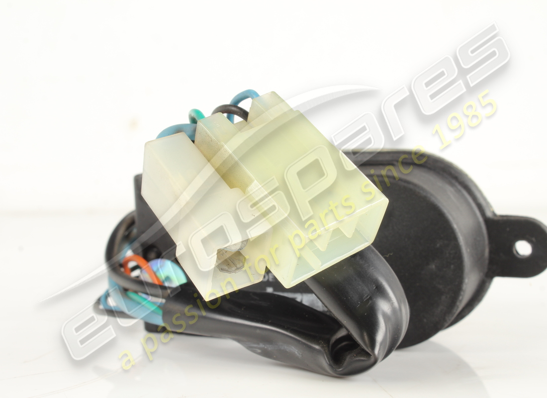 used ferrari solenoid valve regulator. part number 64280200 (3)