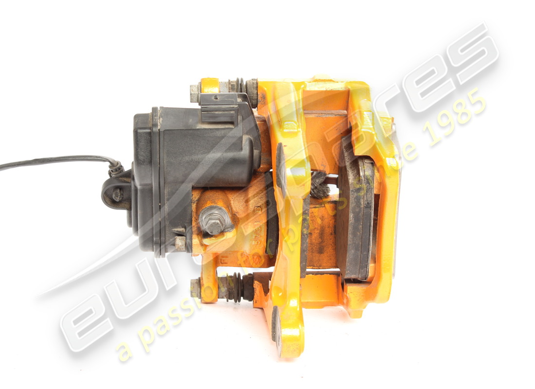 USED LAMBORGHINI PISTON HOUSING WITH E BRAKE AND CALIPER CARRIER. PART NUMBER EAP1450198 (2) used lamborghini piston housing with e brake and caliper carrier. part number eap1450198 (2)