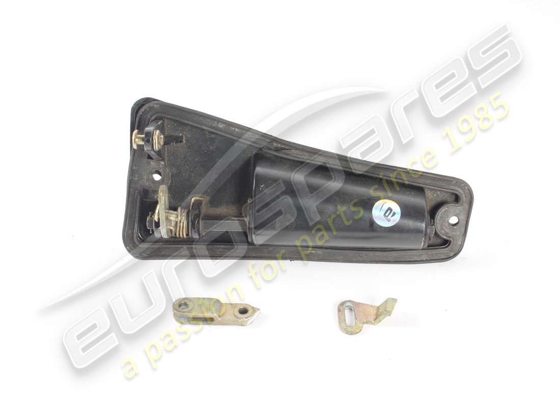 damaged ferrari rh outer door handle. part number 61506600 (2)