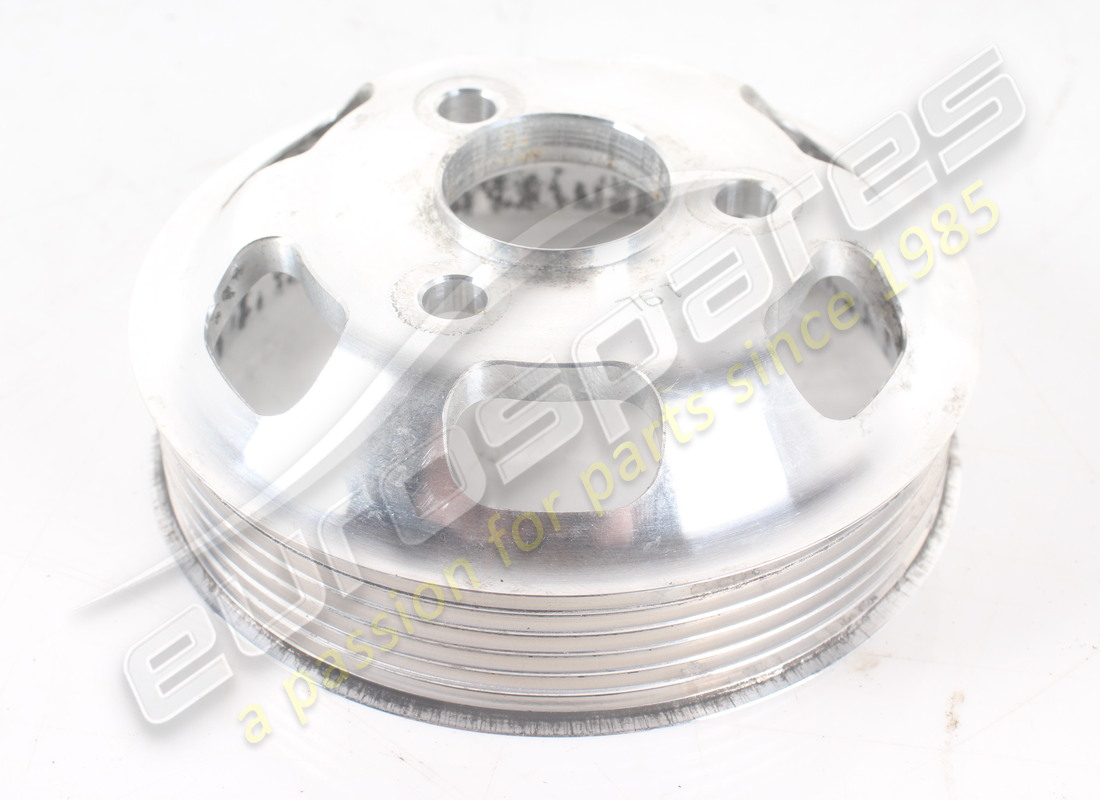 used ferrari pulley for power steering pu. part number 313375 (1)
