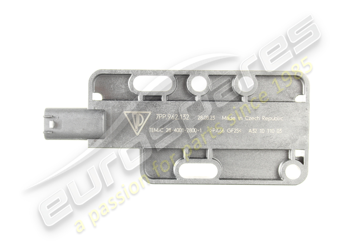 new porsche antenna. part number 7pp962132 (1)