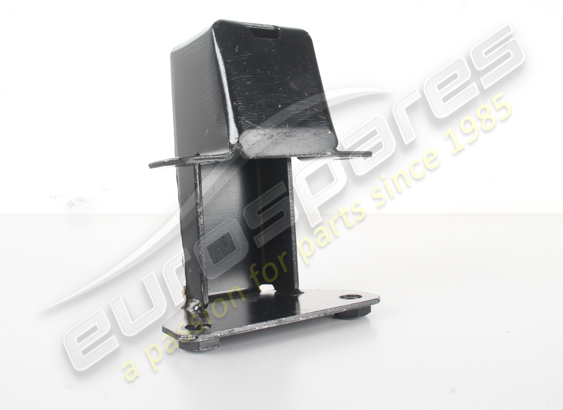 NEW Ferrari TOW HOOK BRACKET . PART NUMBER 65311800 (1)