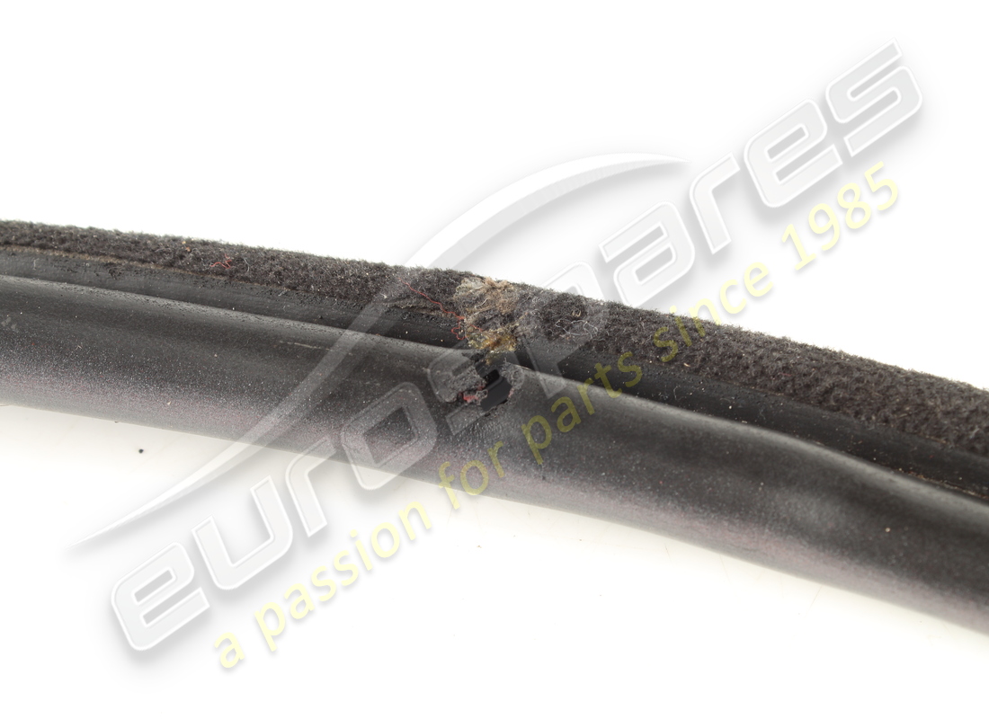 USED FERRARI LH UPPER DOOR RUBBER. PART NUMBER 60924000 (3) used ferrari lh upper door rubber. part number 60924000 (3)
