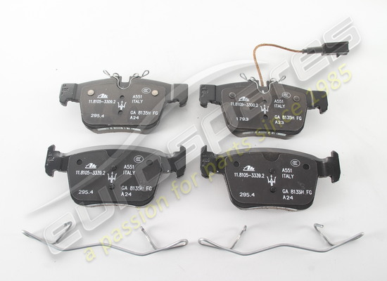 new maserati rear brake pads kit part number 673012302