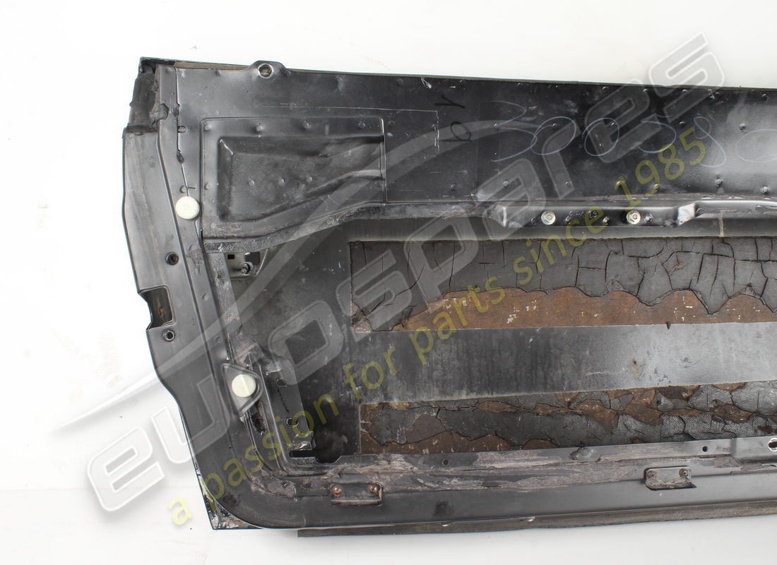 used ferrari lh door. part number 64710200 (6)