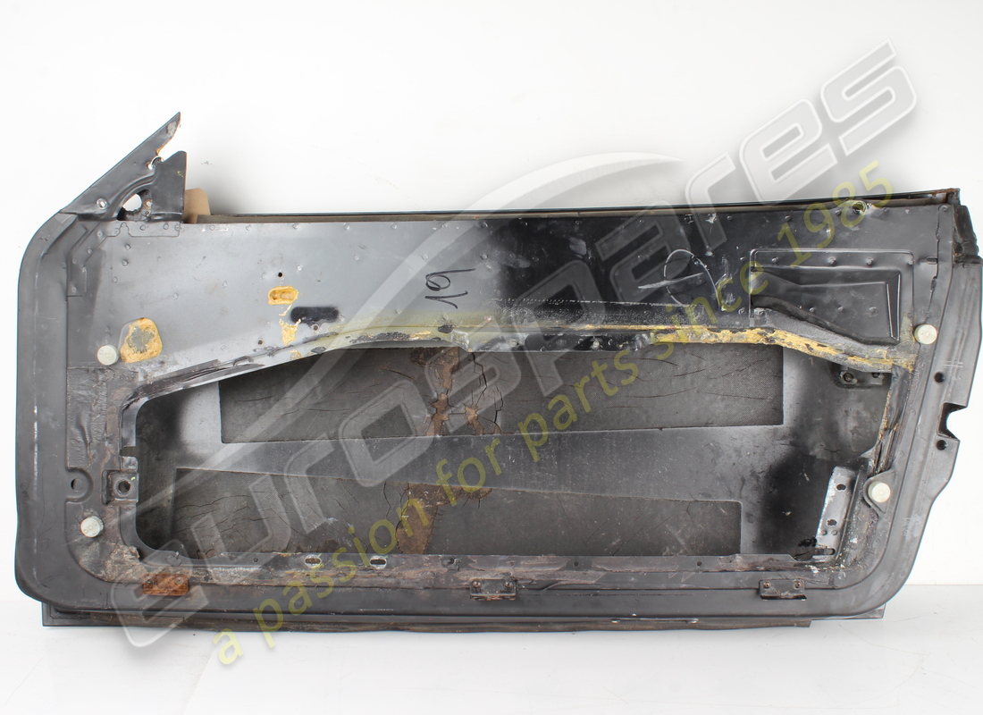 used ferrari rh door. part number 64710100 (4)