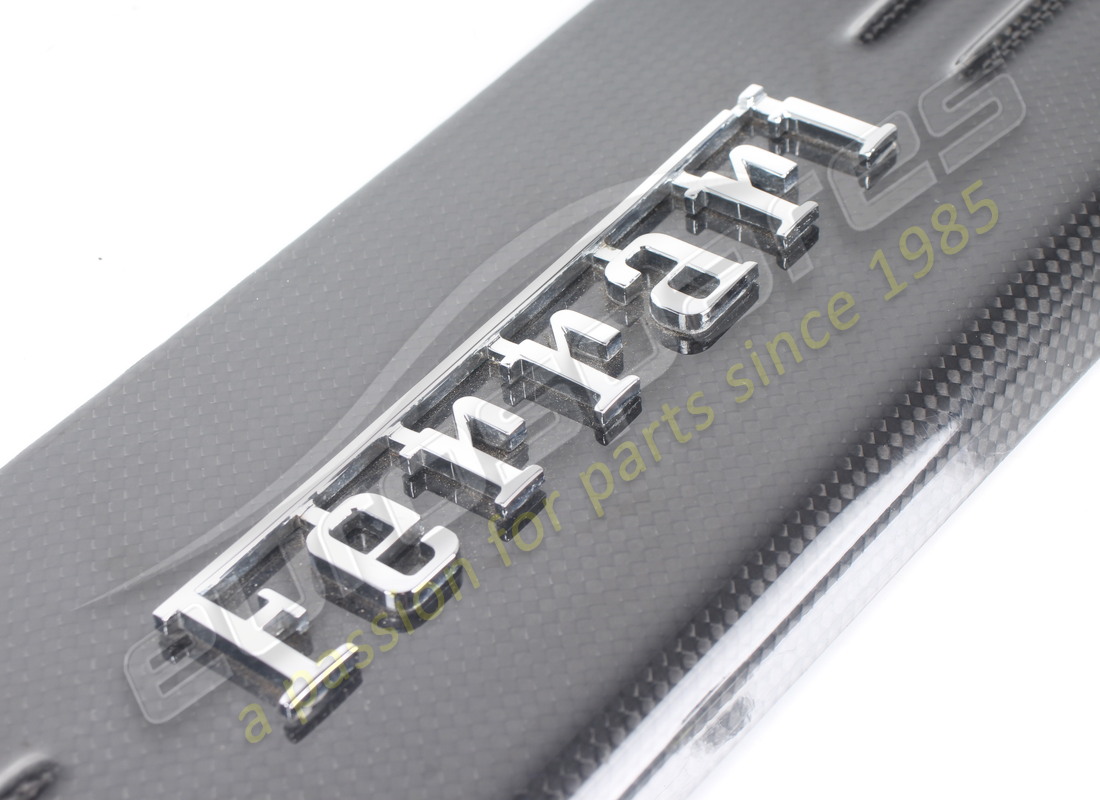 USED FERRARI RH KICKPLATE. PART NUMBER 86873500 (3) used ferrari rh kickplate. part number 86873500 (3)