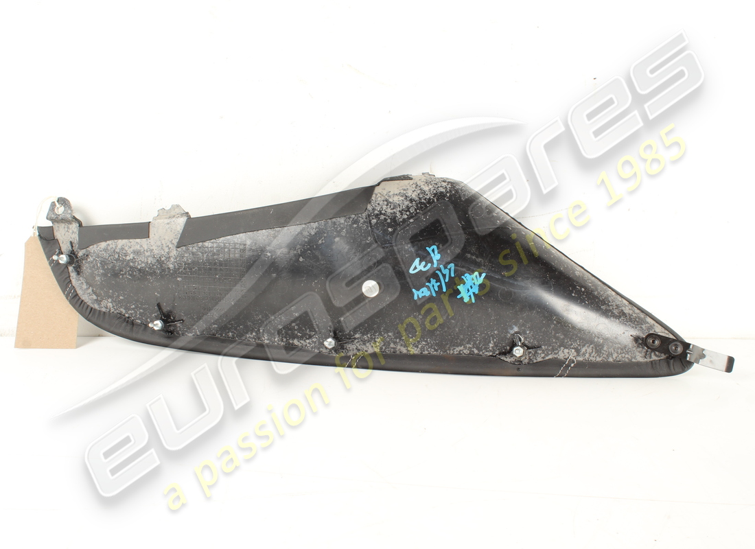 used ferrari rh centre recess panel. part number 82845800 (3)