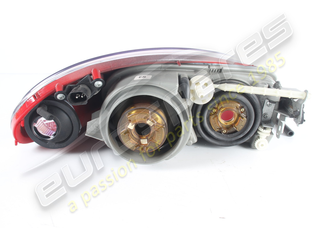 used ferrari lh front headlamp rosso corsa red (lhd - non xenon). part number 72000469 (2)