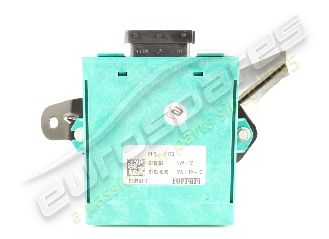 USED Ferrari PLG F175 LIV D . PART NUMBER 886061 (1)