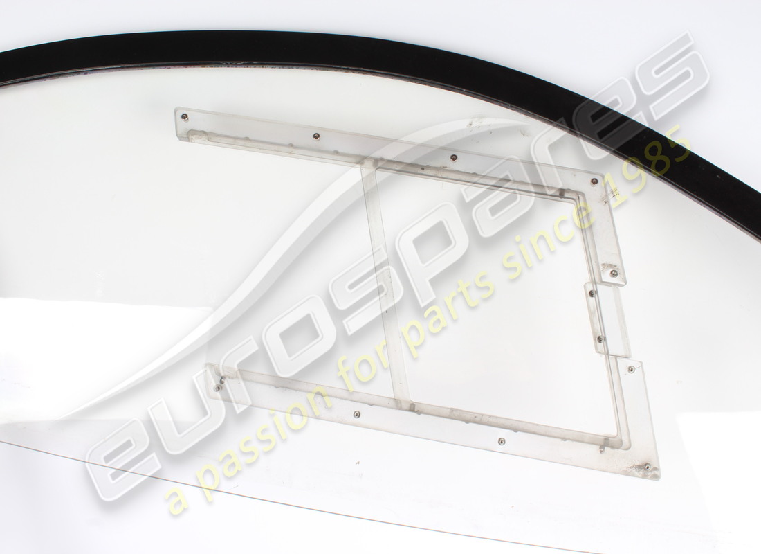 damaged ferrari complete rh window frame with. part number 83717900 (2)