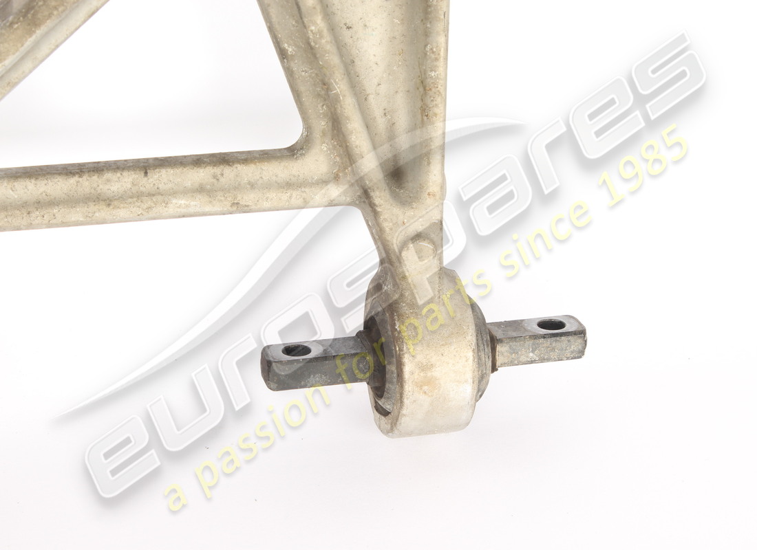 used ferrari lower lh arm. part number 264523 (3)
