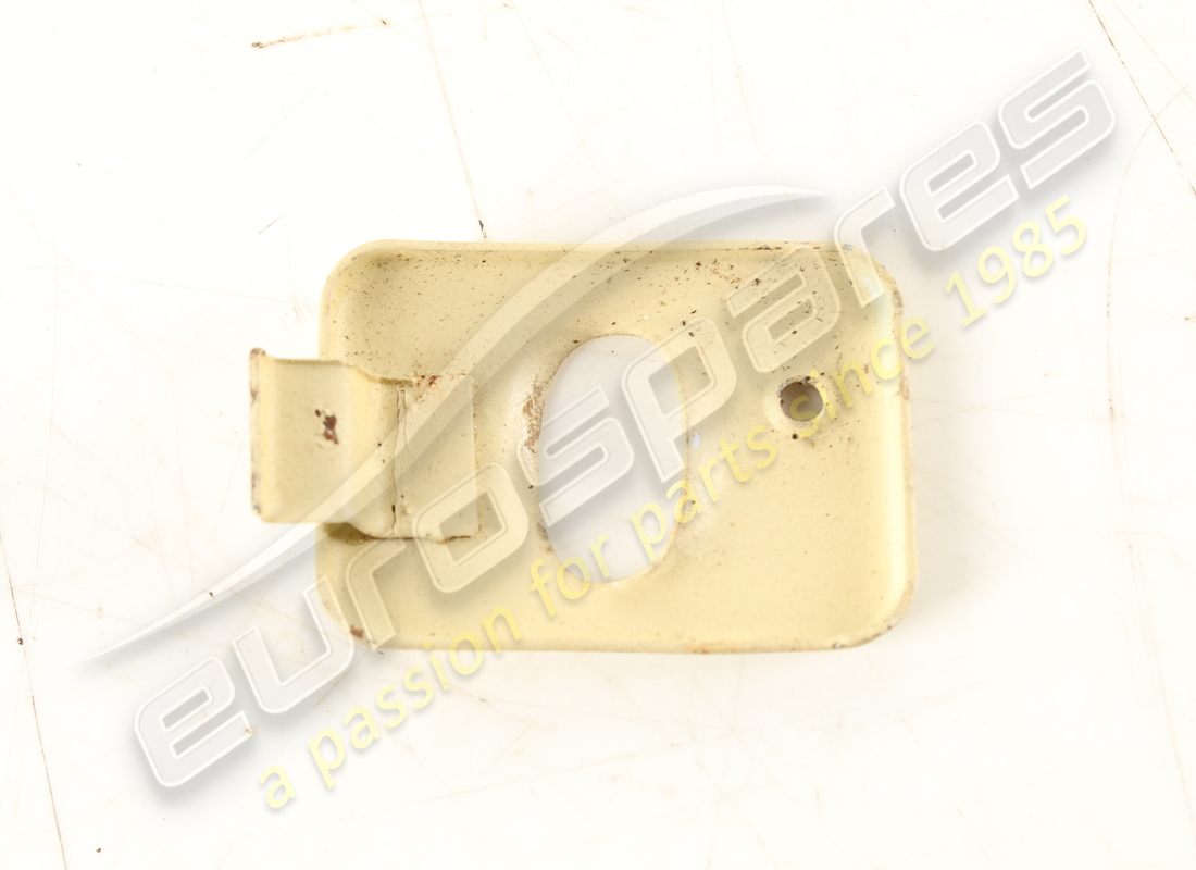 used ferrari lh grab handle mount. part number 2586479007 (1)