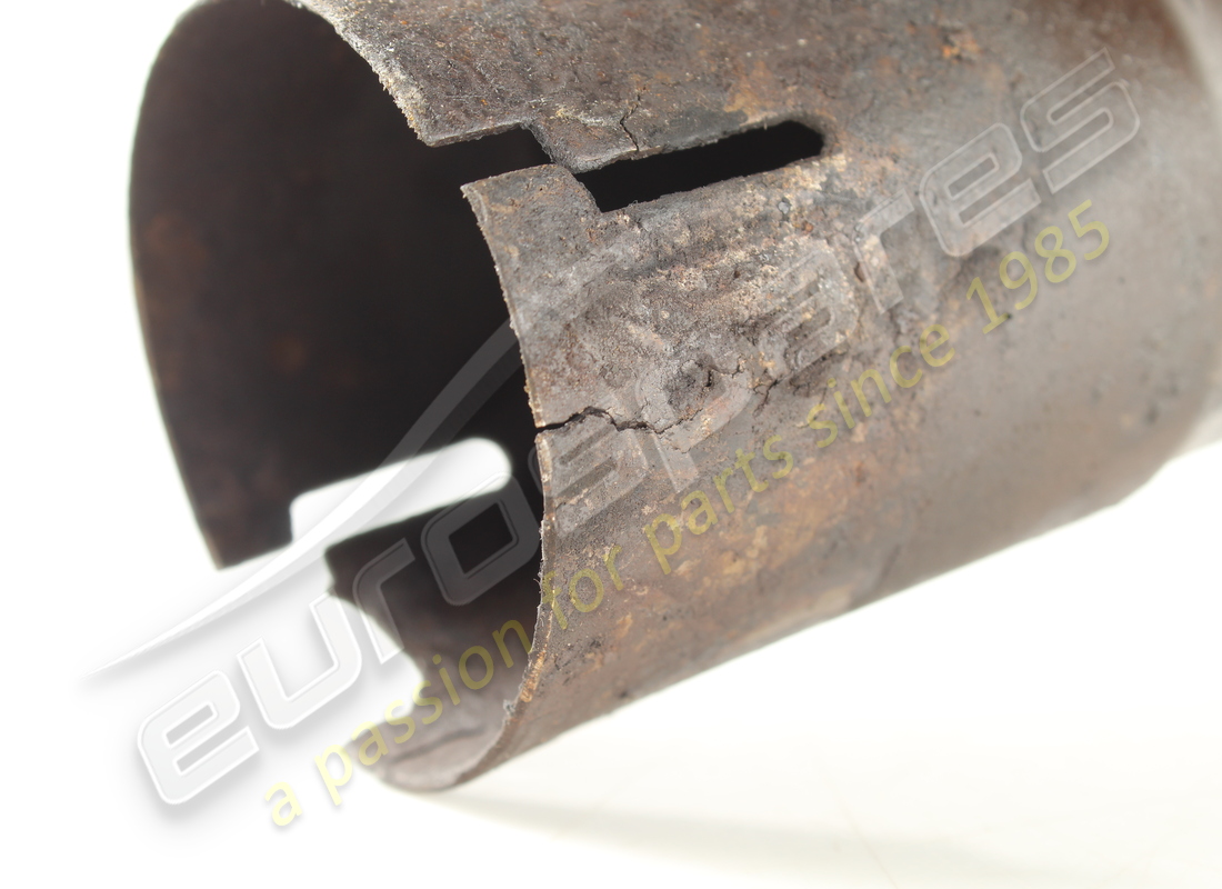 used maserati rear rh intermediate exhaust. part number 389000132 (5)